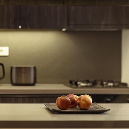 Elegant, Chic, Hip 2 Bedroom W/ Forest View In Athens! Atenas Exterior foto