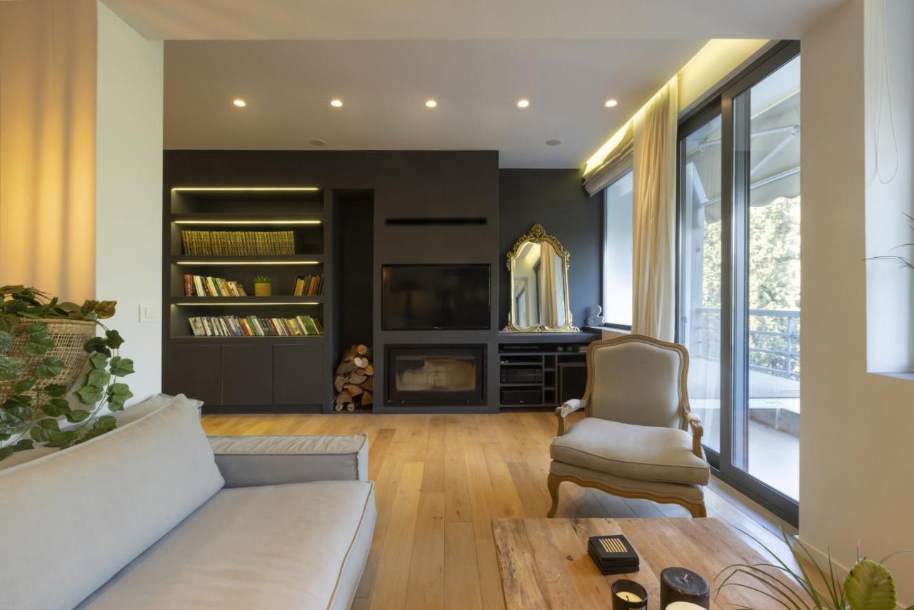 Elegant, Chic, Hip 2 Bedroom W/ Forest View In Athens! Atenas Exterior foto