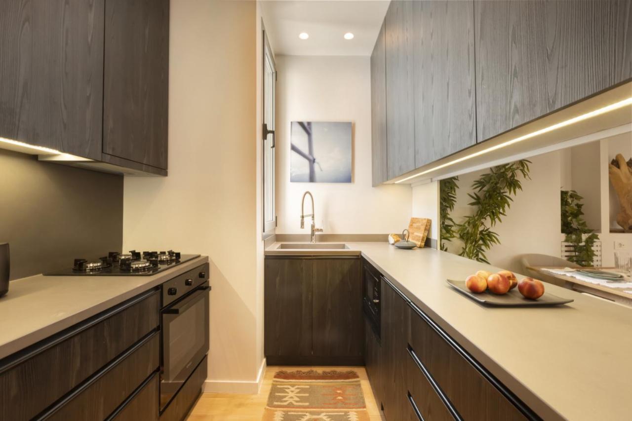 Elegant, Chic, Hip 2 Bedroom W/ Forest View In Athens! Atenas Exterior foto