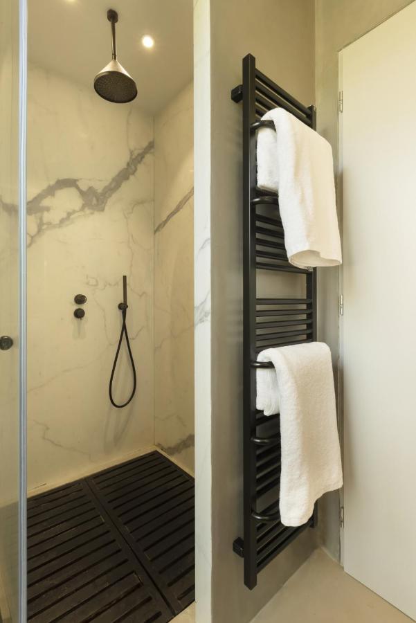 Elegant, Chic, Hip 2 Bedroom W/ Forest View In Athens! Atenas Exterior foto